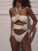 Bild in den Galerie-Viewer laden, Francesca Bandeau-Bikini-Einteiler