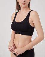 Bild in den Galerie-Viewer laden, Lucy Soft Seamless BH - Schwarz
